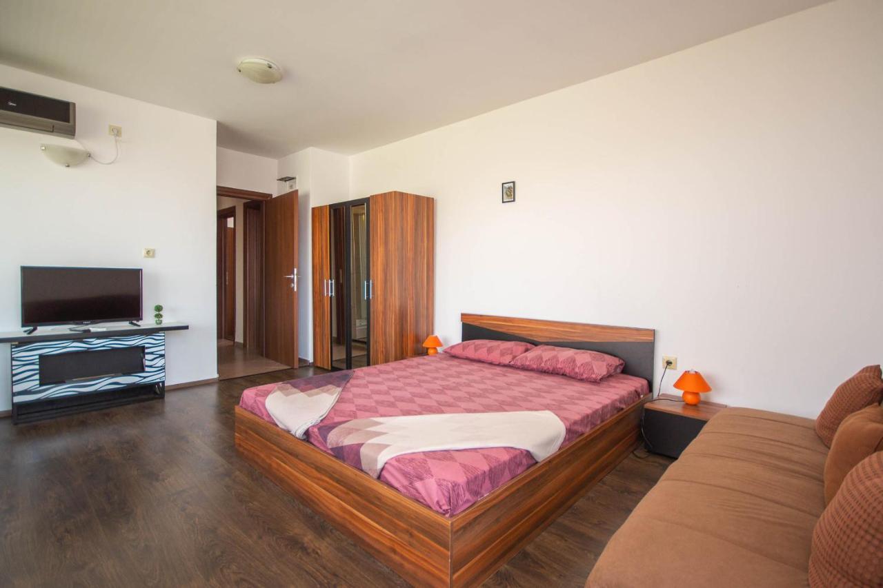 Hotel Czech Rhapsody Nessebar Eksteriør billede